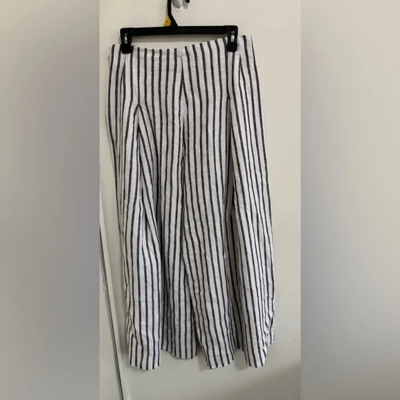 Etcetera Black and White Striped wide legged pants 100% linen size 4